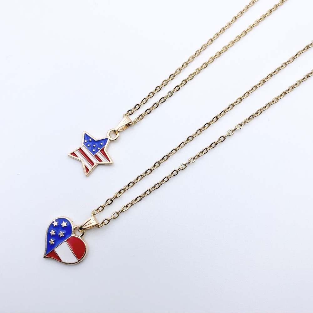 HEART USA Flag Necklace